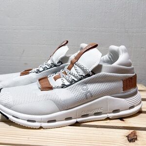 Brand new ON nova shoes
